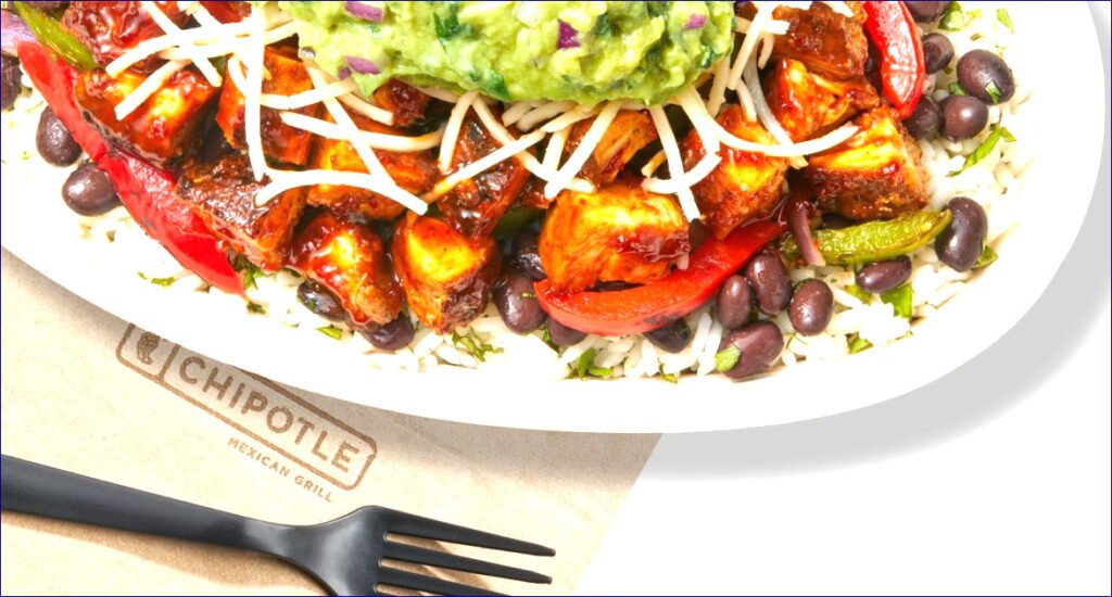 A Flavor Fiesta: Diving into Chipotle’s Honey Chicken Delight